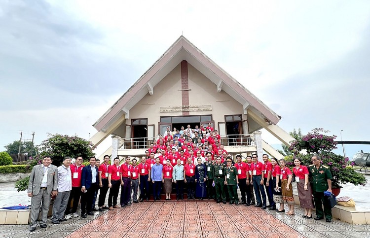 Thành quả nửa nhiệm kỳ thực hiện Nghị quyết Đại hội XIII của Đảng - Khởi sắc từ nội lực - Bài 5: Đối ngoại nhân dân góp phần tạo môi trường thuận lợi