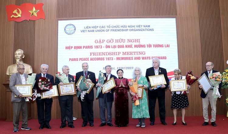 Thành quả nửa nhiệm kỳ thực hiện Nghị quyết Đại hội XIII của Đảng - Khởi sắc từ nội lực - Bài 5: Đối ngoại nhân dân góp phần tạo môi trường thuận lợi