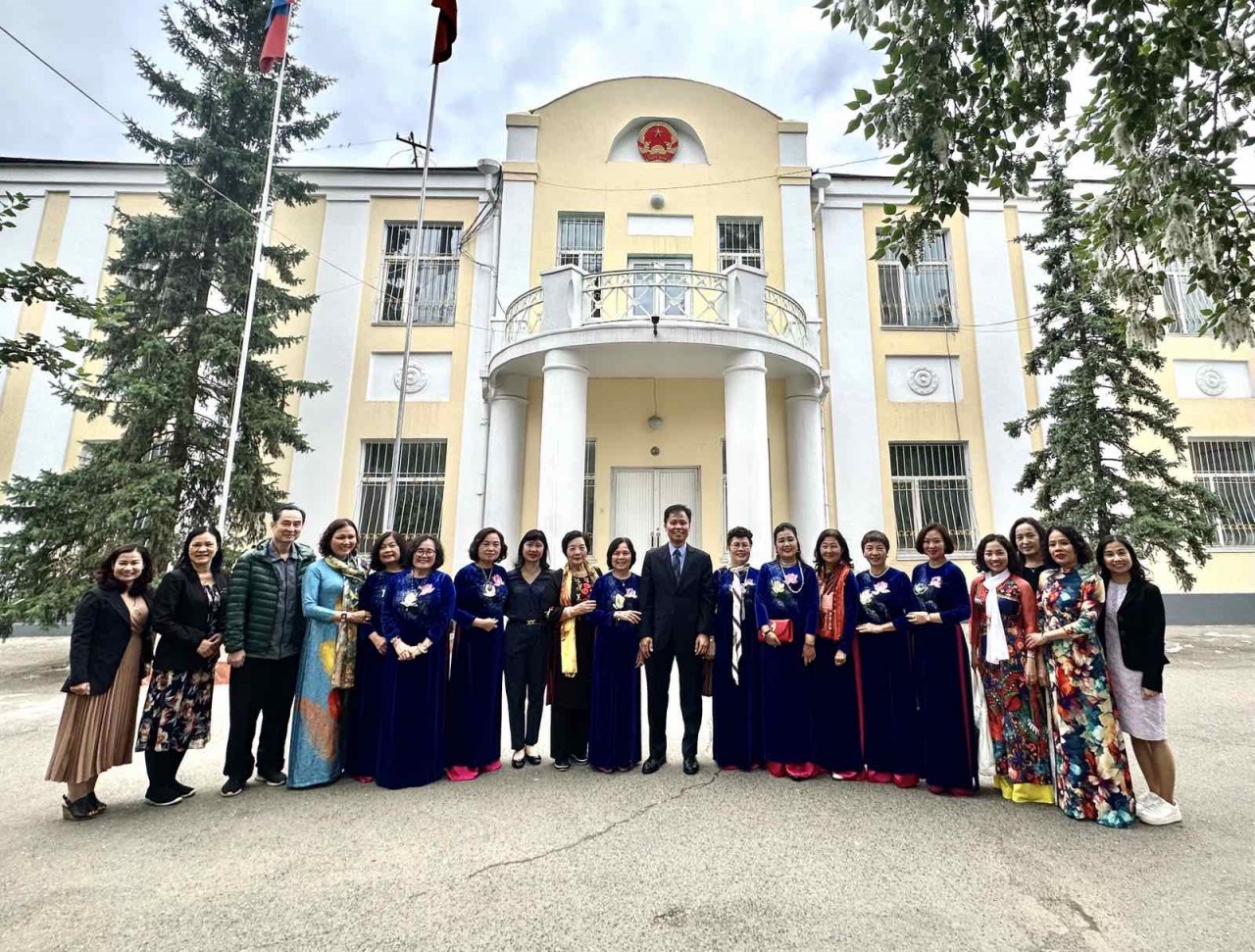 Thúc đẩy hợp tác giữa các nhà khoa học, kỹ sư nữ Việt Nam - Mông Cổ