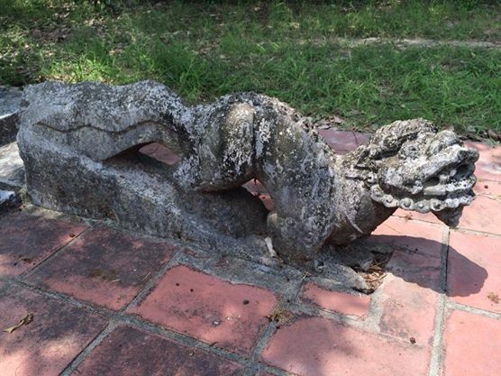 Nhà khoa bảng tự xây mộ cho mình ảnh 3