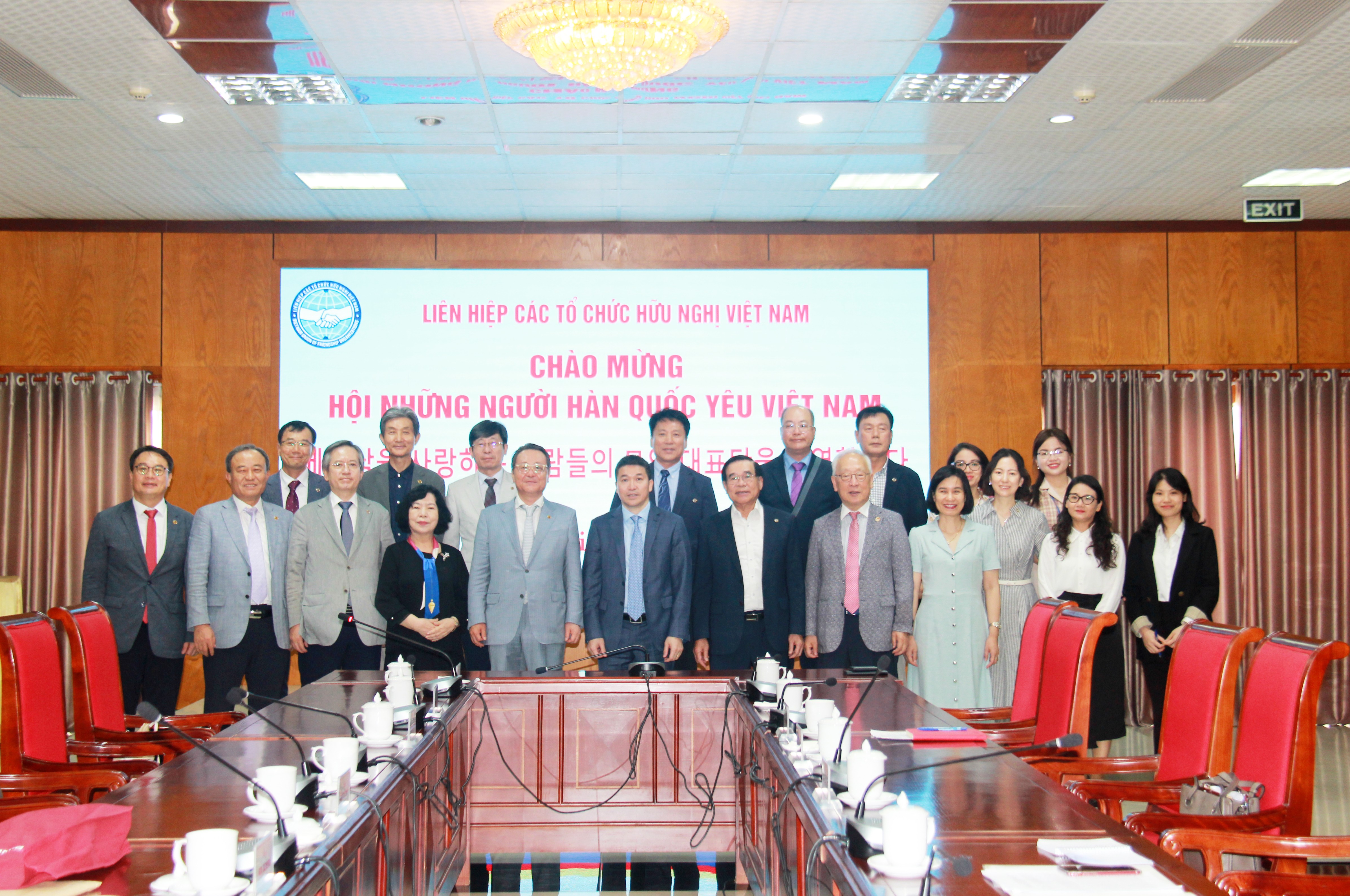 VUFO sẽ phối hợp với VESAMO trao đổi học thuật, giao lưu doanh nghiệp