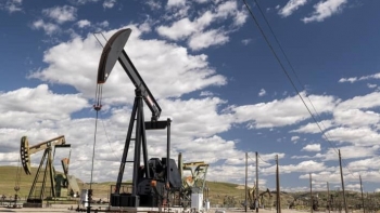 thi truong dau the gioi bat ngo don nhan cu soc moi