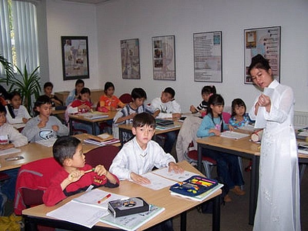 Giải pháp để trẻ em Việt ở nước ngoài học tiếng Việt hiệu quả
