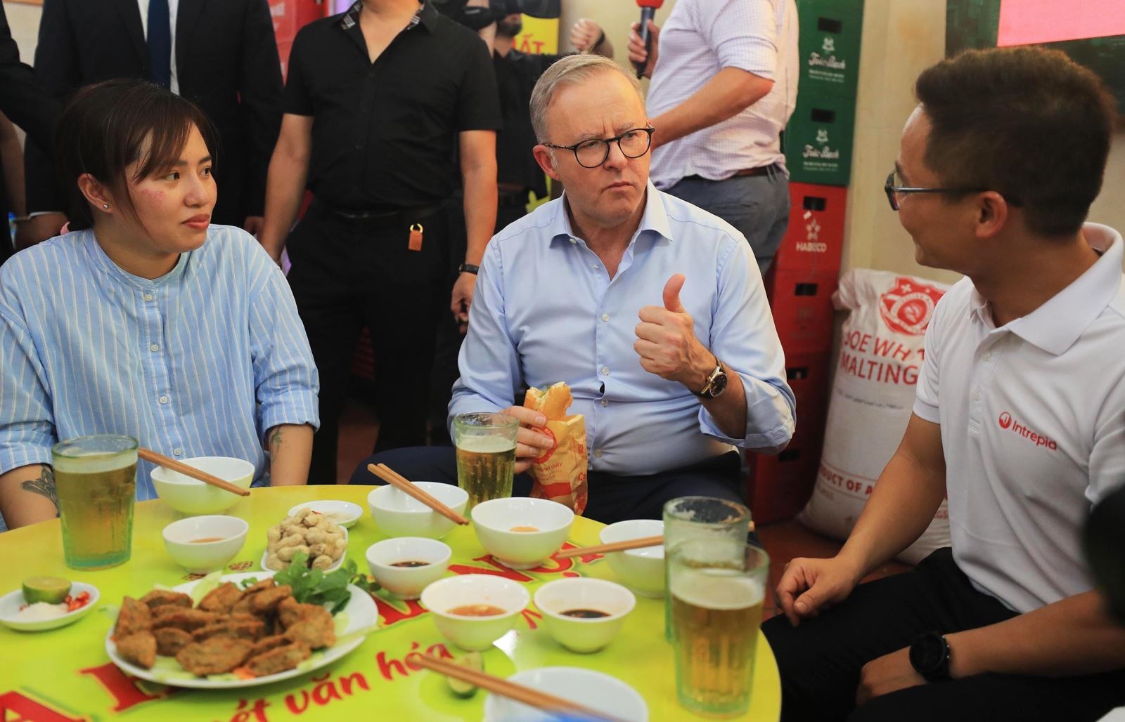 Cựu Toàn quyền Australia: Ngoại giao Việt Nam có nền tảng vững chắc và khả năng thích ứng với thế giới