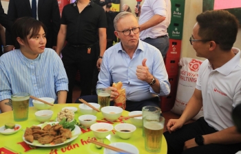 cuu toan quyen australia cosgrove ngoai giao viet nam co nen tang vung chac va kha nang thich ung voi the gioi