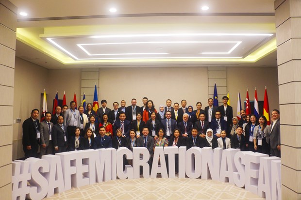 Doi thoai ASEAN-EU hop tac bao ve lao dong di cu o Dong Nam A hinh anh 1