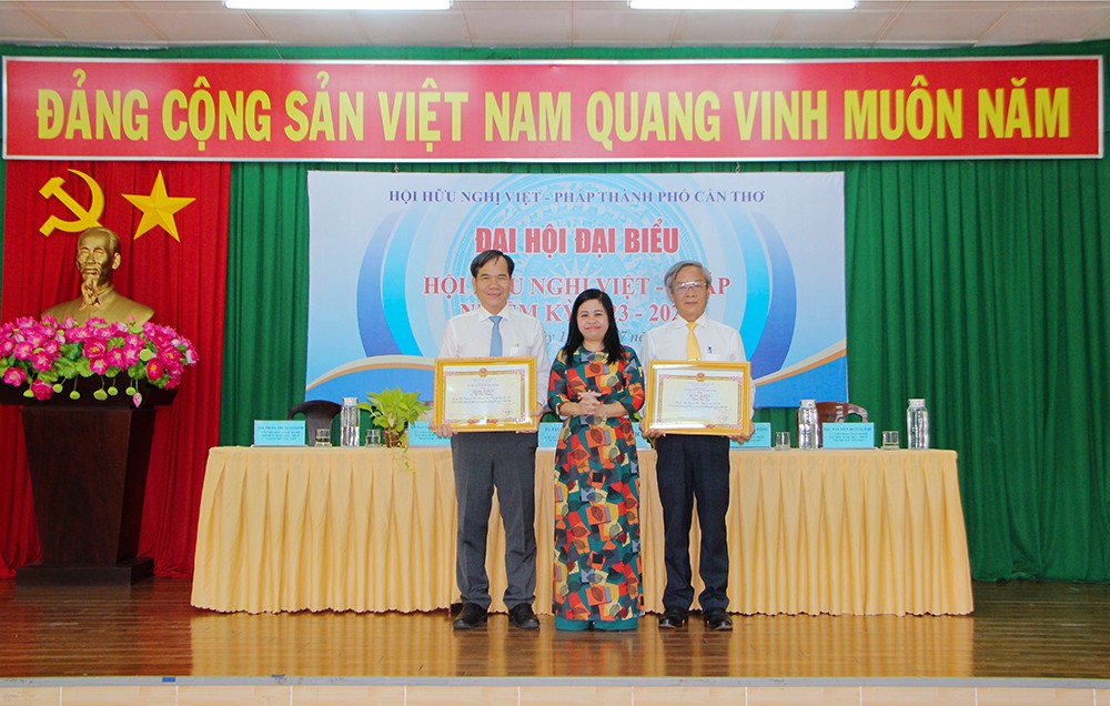 Đẩy mạnh, phát triển các hoạt động của cộng đồng Pháp ngữ tại Cần Thơ