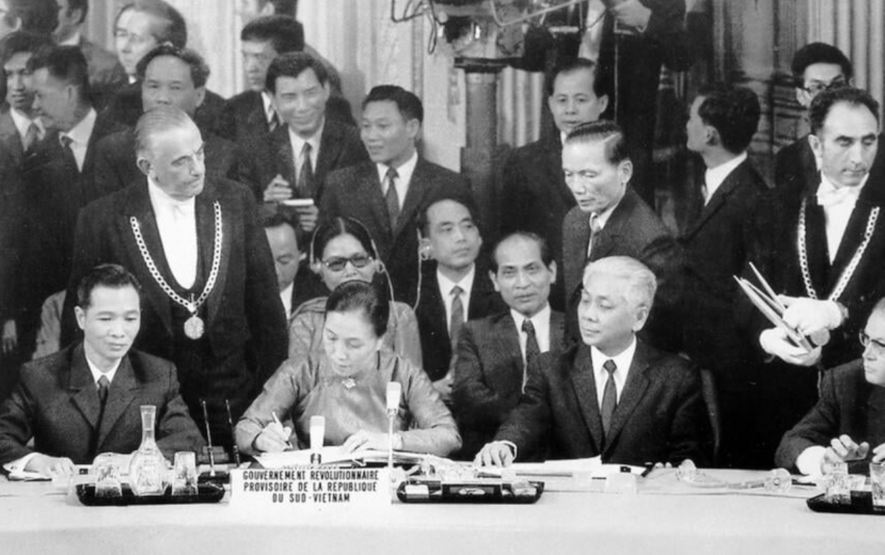 Đàm phán Paris: Chuyện ít biết về các cuộc gặp riêng Lê Đức Thọ - H.Kissinger