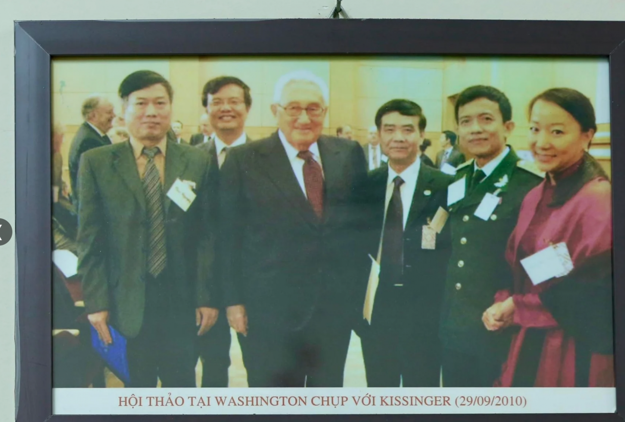 Đàm phán Paris: Chuyện ít biết về các cuộc gặp riêng Lê Đức Thọ - H.Kissinger