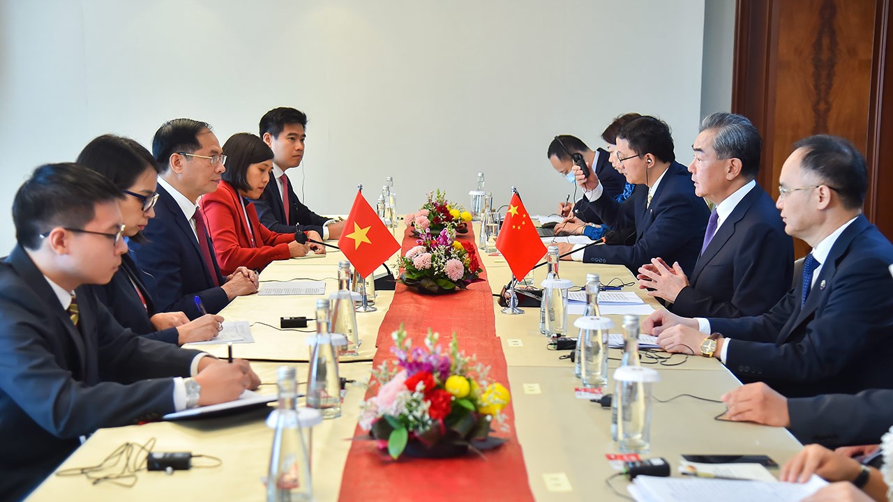 Mở rộng nhập khẩu hàng hóa và mở cửa thị trường cho các mặt hàng của Việt Nam vào Trung Quốc