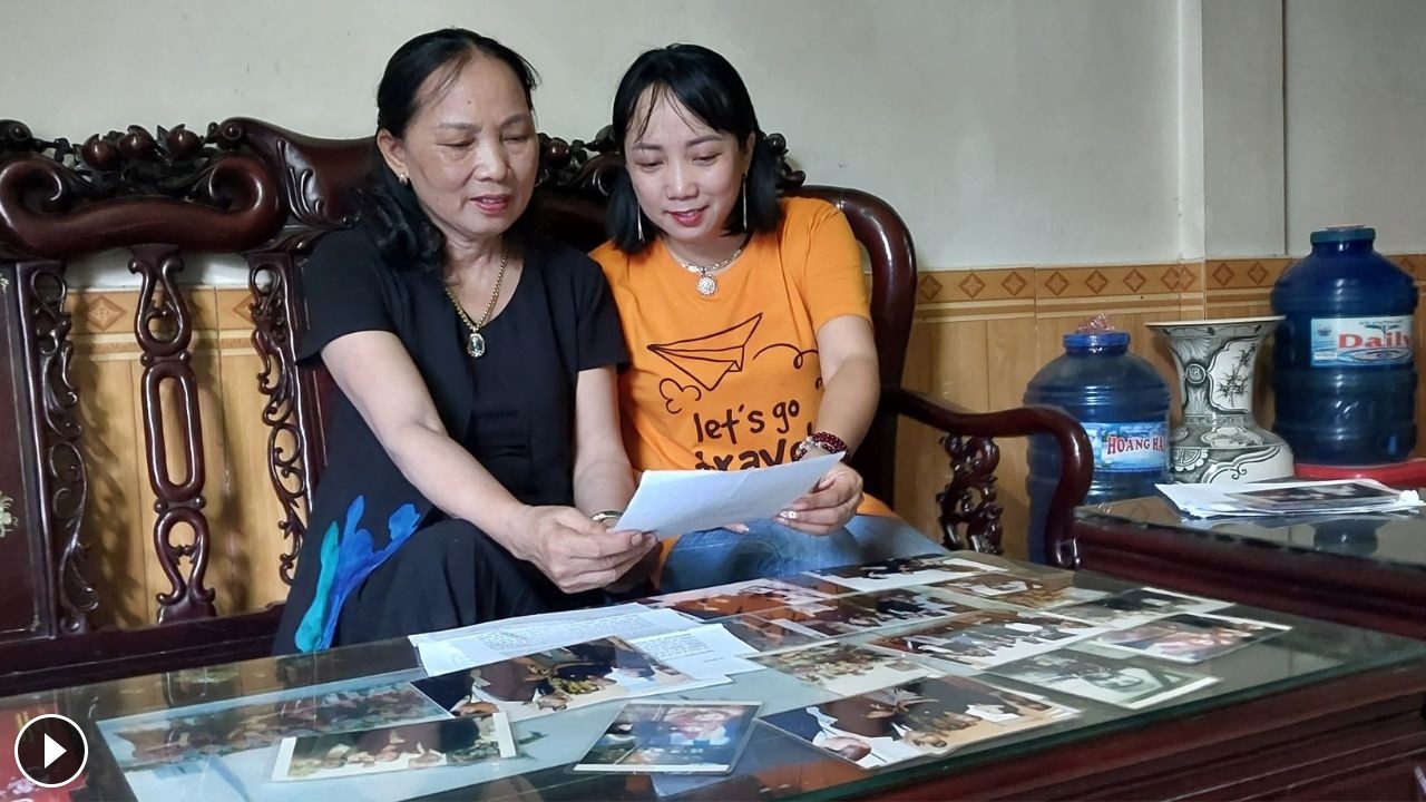 Bài 3: Sống lại những câu chuyện đẹp
