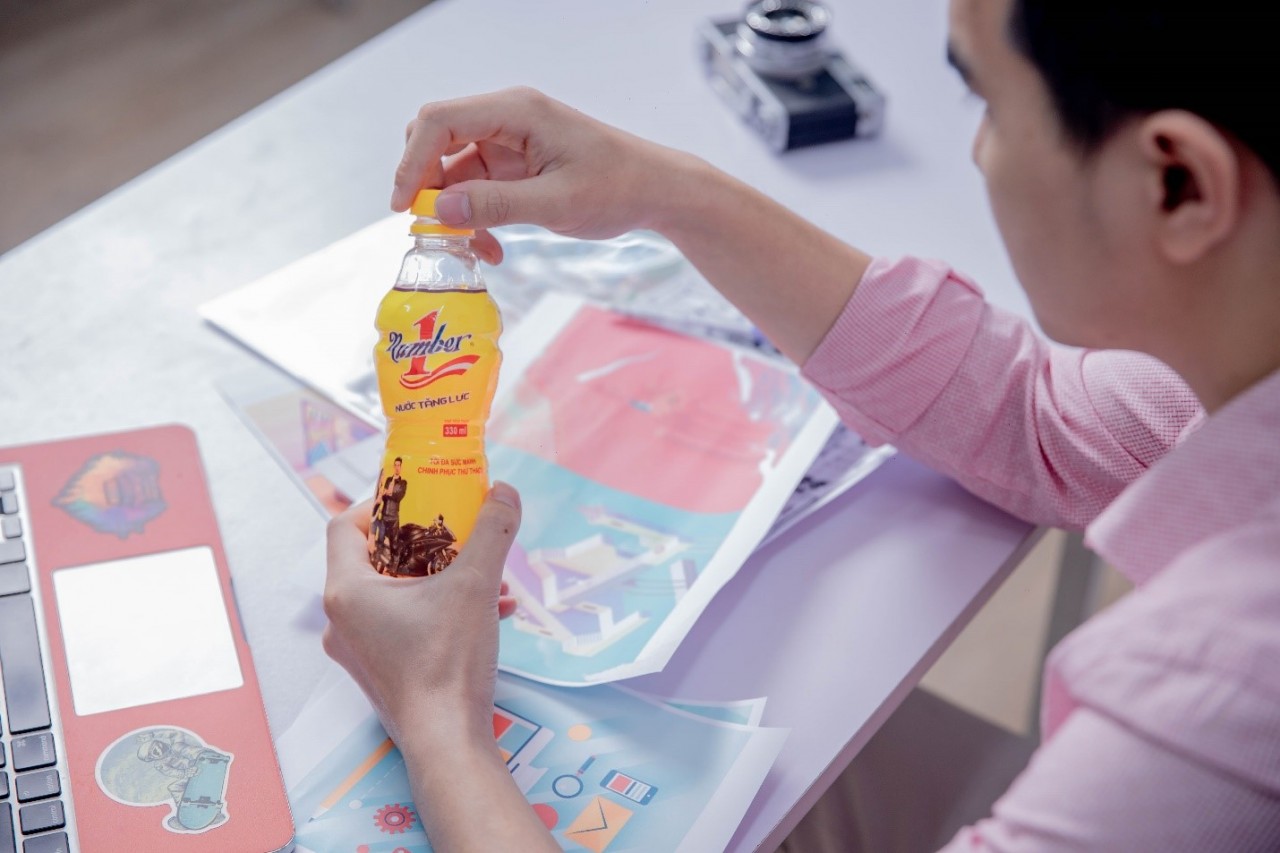 Nước tăng lực Number 1 được nhiều người lựa chọn để bổ sung năng lượng, duy trì sự tỉnh táo tập trung sáng tạo.