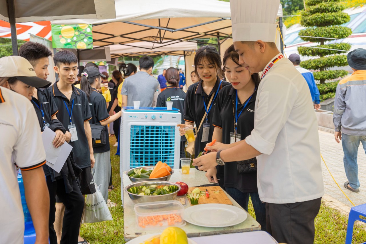 GNI hỗ trợ 300 học sinh lựa chọn nghề nghiệp trong tương lai