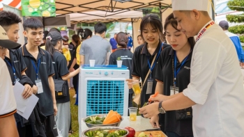 GNI hỗ trợ 300 học sinh lựa chọn nghề nghiệp trong tương lai