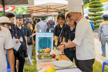 GNI hỗ trợ 300 học sinh lựa chọn nghề nghiệp trong tương lai