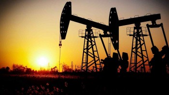 Phân tích yếu tố làm tiêu thụ năng lượng toàn cầu sụt giảm trong năm 2023