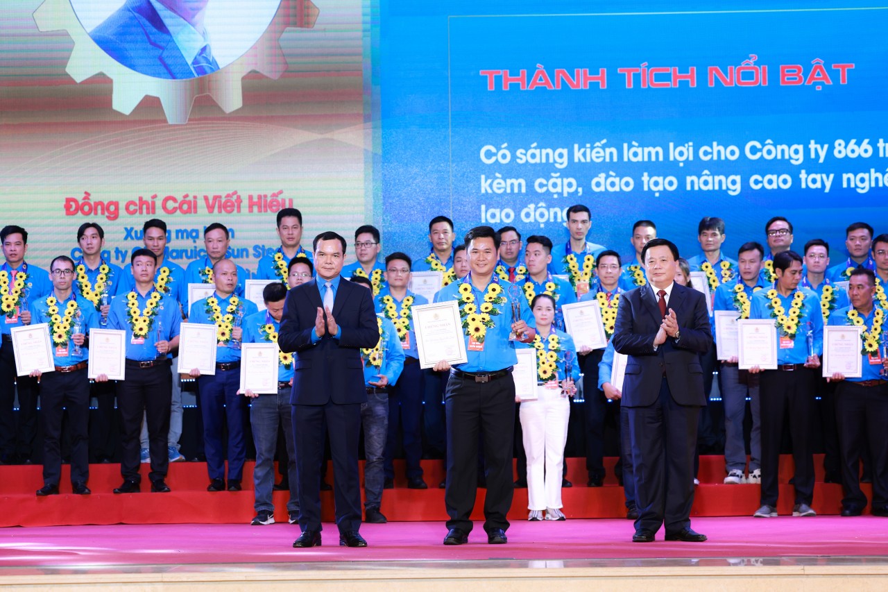 Trao giải Nguyễn Đức Cảnh cho 167 công nhân lao động tiêu biểu