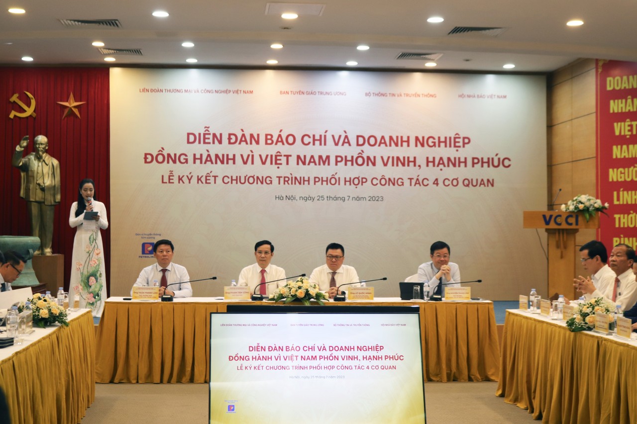 Củng cố quan hệ hợp tác tốt đẹp giữa báo chí và doanh nghiệp
