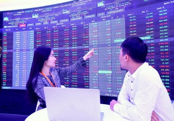 Môi giới và cho vay margin đóng góp thế nào vào hoạt động của CTCK trong quý 2/2023?