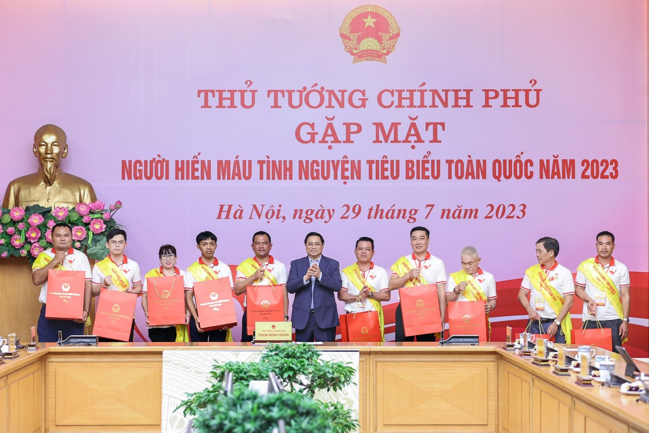 "Công nghệ chưa thể tạo ra máu, nhưng tình người có thể giúp những người đang cần máu"