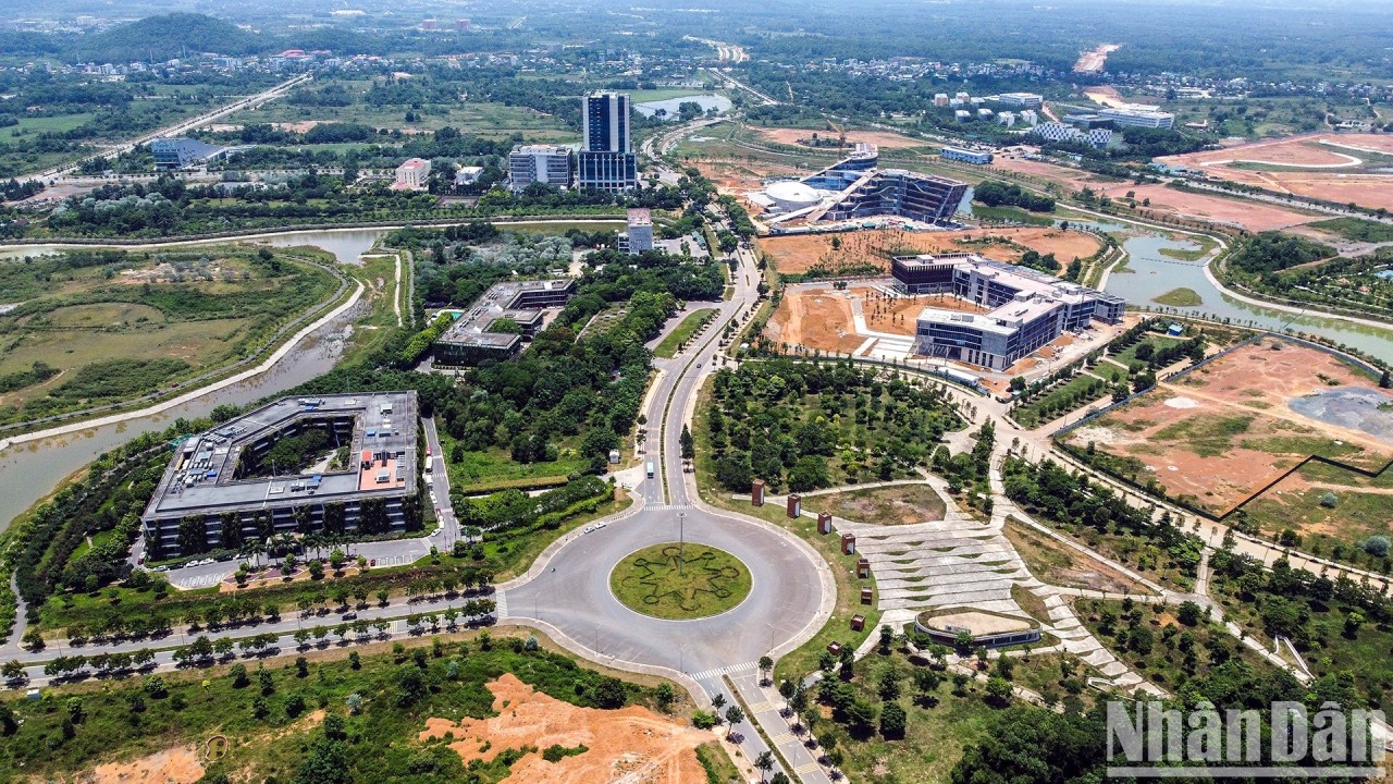 [Ảnh] Những công trình nổi bật của Hà Nội sau 15 năm mở rộng địa giới hành chính