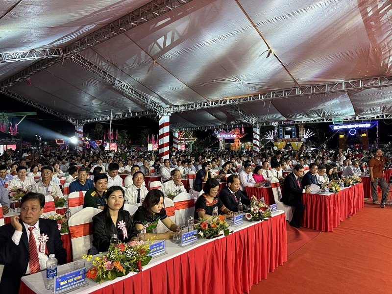 20 năm tái lập: mang hình ảnh sâm Ngọc Linh, con người Nam Trà My tới bạn bè trong nước và quốc tế