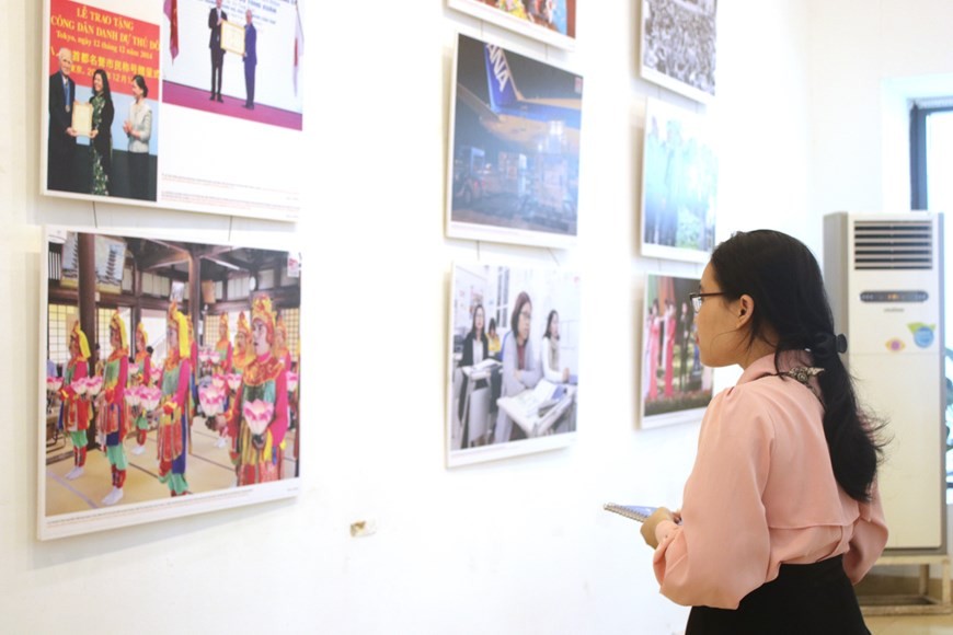 Nhà vua và Hoàng hậu Nhật Bản tìm hiểu văn hóa Việt Nam: Khoảnh khắc đánh dấu quan hệ tốt đẹp giữa hai nước Lắng đọng những khoảnh khắc đáng nhớ của nửa thế kỷ quan hệ Việt Nam - Nhật Bản