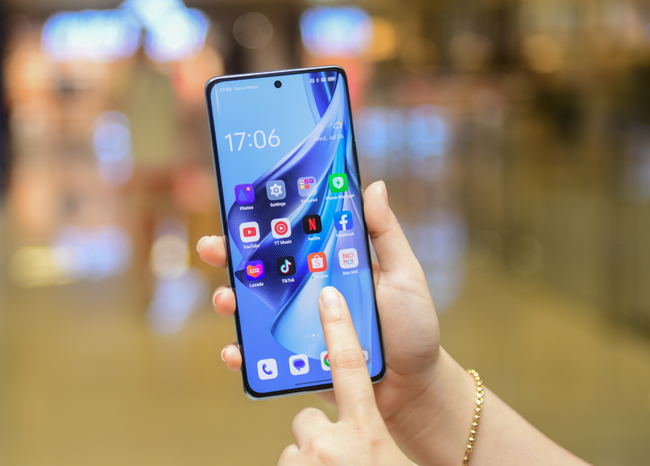 Thị trường smartphone Việt Nam dần “ấm” lên ảnh 1