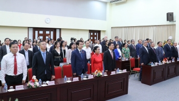 hon 1000 nam truoc thuong nhan ba tu da dat nen mong cho giao luu nhan dan giua viet nam iran