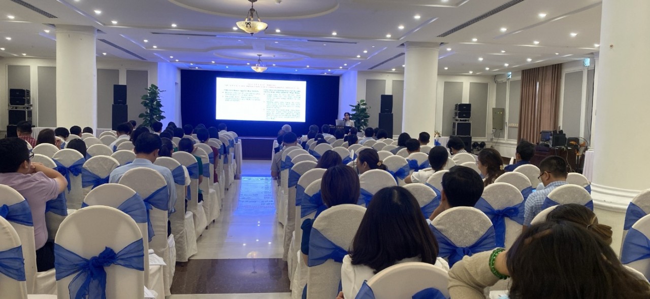 lớp tập huấn, bồi dưỡng nghiệp vụ về công tác phi chính phủ nước ngoài do UBND tỉnh Quảng Nam tổ chức. (Ảnh: 