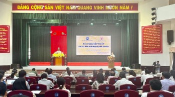 Nâng cao thông tin, tuyên truyền về quyền con người