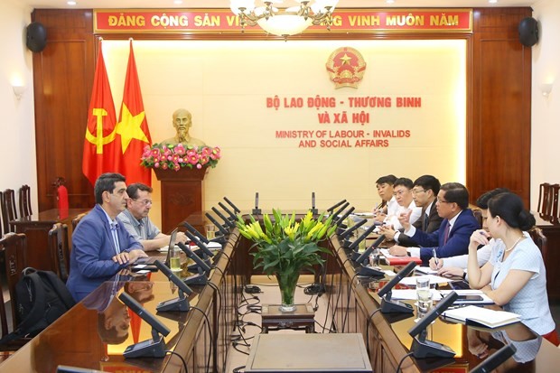 Hy Lạp: Tạo điều kiện về cơ sở, vật chất tốt nhất để lao động Việt Nam yên tâm làm việc