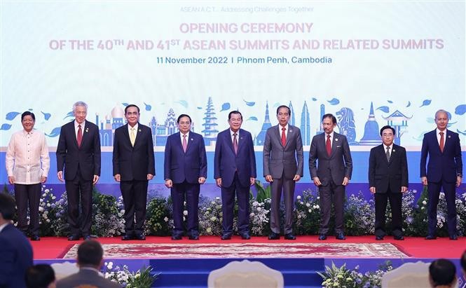 Hun Sen - Nhà kiến tạo xuyên suốt của Campuchia