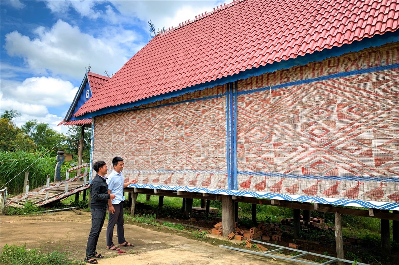 Những ngôi nhà rông của người Ba Na ở Kông Chro