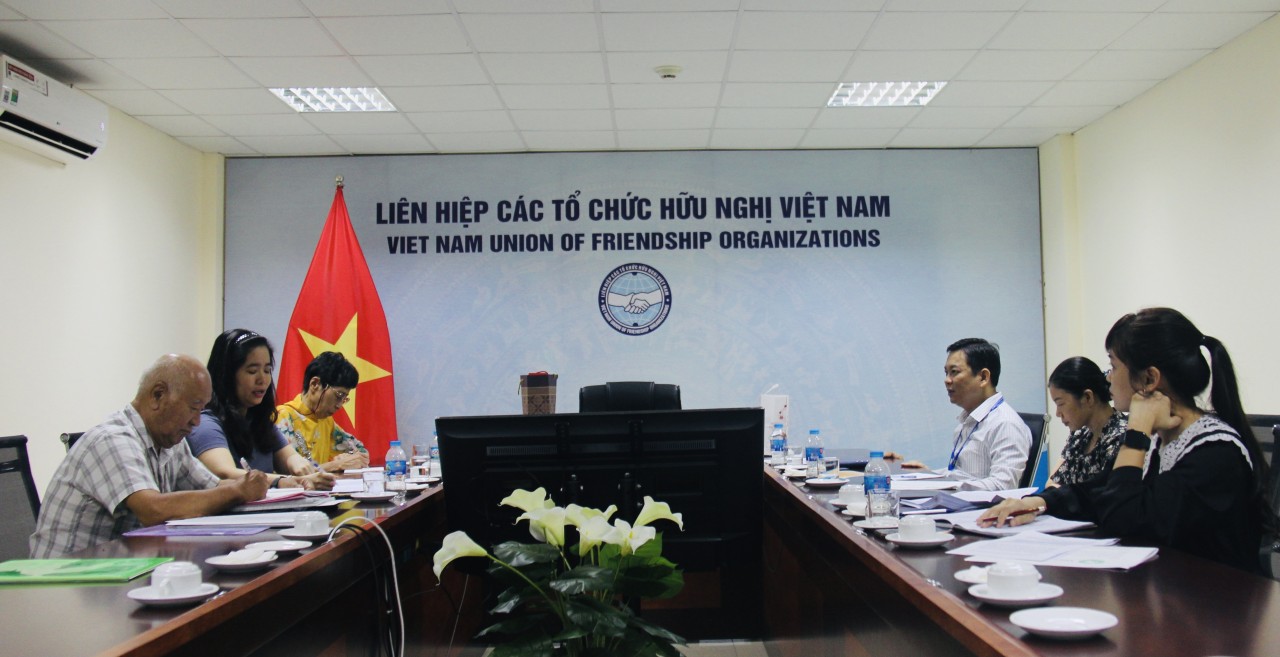 ông Đồng Huy Cương, Tổng Thư ký Ủy ban Hòa bình Việt Nam tiếp đoàn Hội Hữu nghị Nhật Bản - Việt Nam tỉnh Hiroshima (Nhật Bản) do bà Miyuki Sakuma, Chủ tịch Hội làm trưởng đoàn.