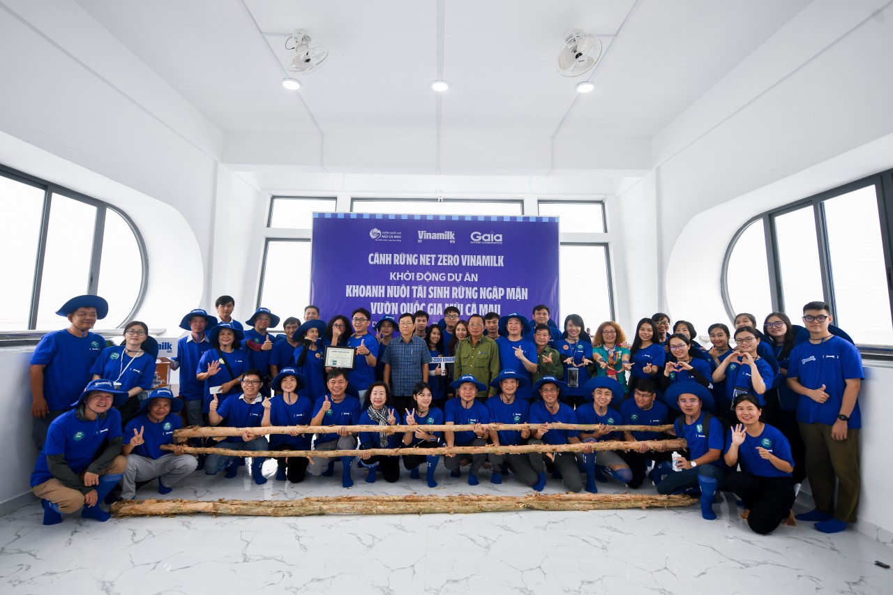 Vinamilk đẩy mạnh hình thành các “cánh rừng Net Zero” với dự án tái sinh 25 hecta rừng ngập mặn tại vườn quốc gia Mũi Cà Mau