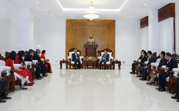 Lãnh đạo Lào đánh giá cao chuyến thăm của Ủy ban Hòa bình Việt Nam | ASEAN | Vietnam+ (VietnamPlus)