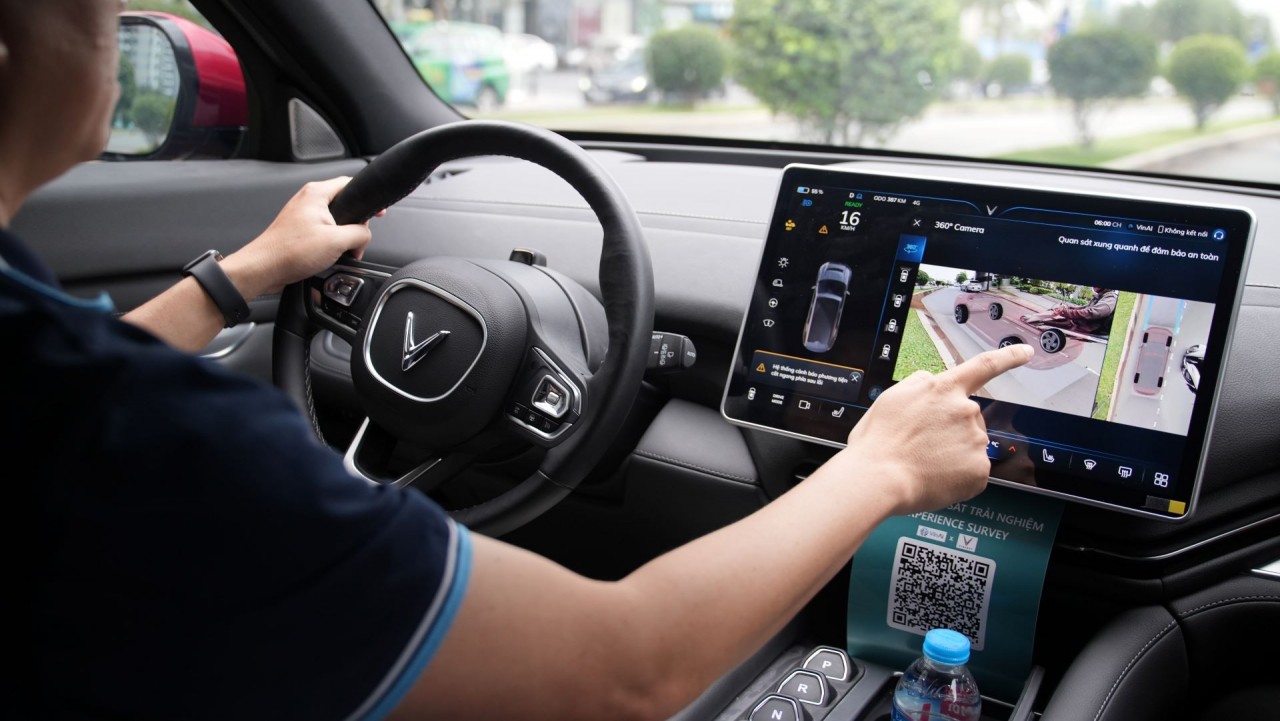 Xe điện có nhiều lợi thế về nâng cấp tính năng trong tương lai.