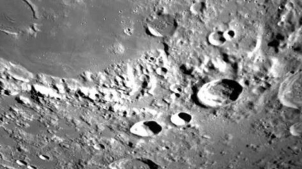 Việt Nam chúc mừng Ấn Độ phóng thành công Tàu vũ trụ Chandrayaan-3 đổ bộ lên Mặt trăng