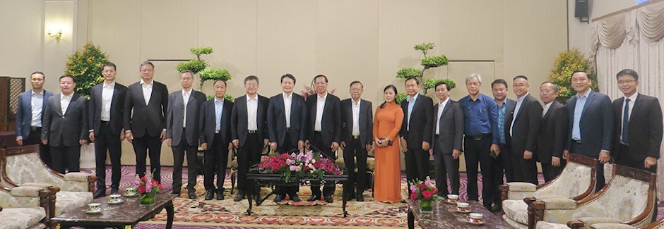 Tăng cường hơn nữa việc giao lưu hợp tác, học tập kinh nghiệm lẫn nhau trong công tác xây dựng Đảng và chính quyền