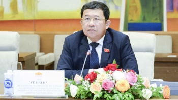 viet nam san sang chia se kinh nghiem phat trien dat nuoc voi cuba