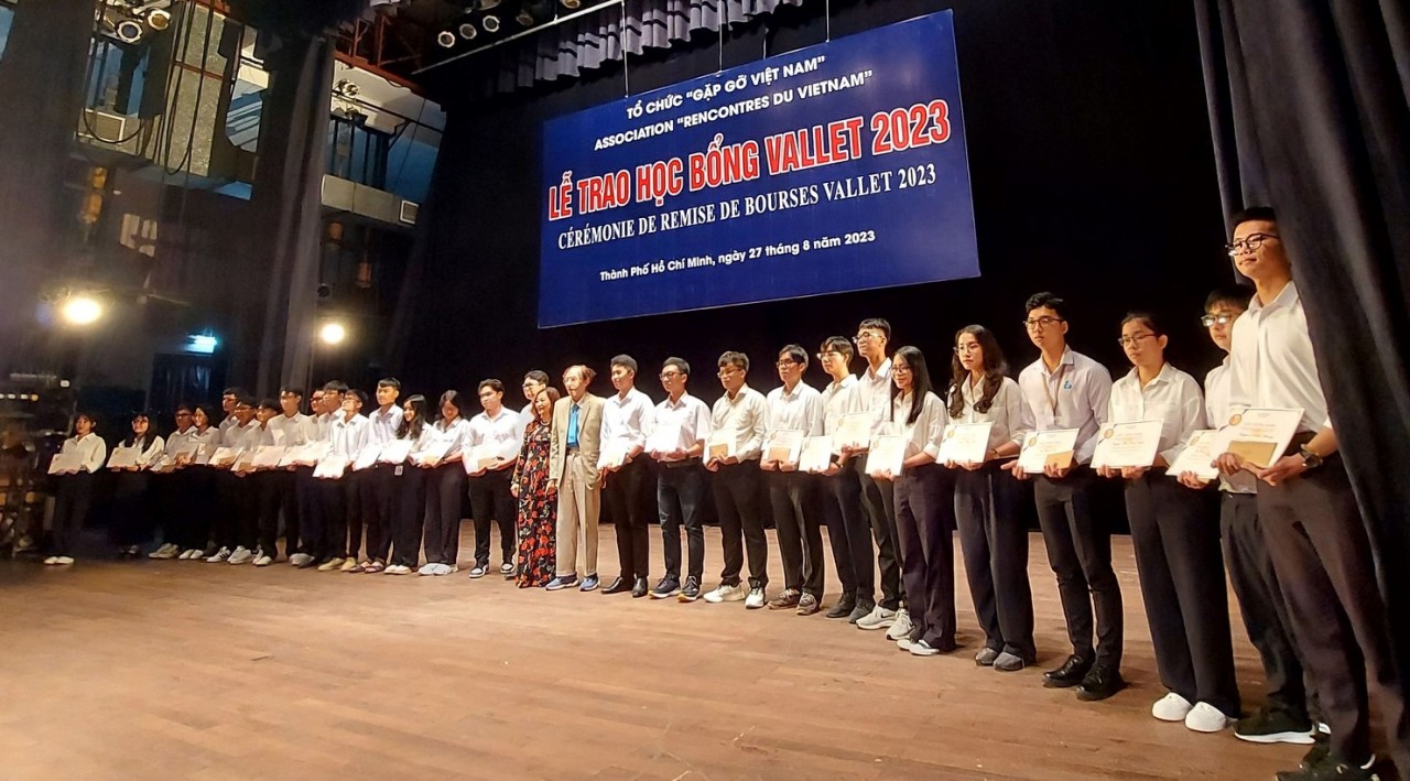 Quỹ học bổng Vallet trao trên 2.000 suất học bổng cho học sinh, sinh viên Việt Nam