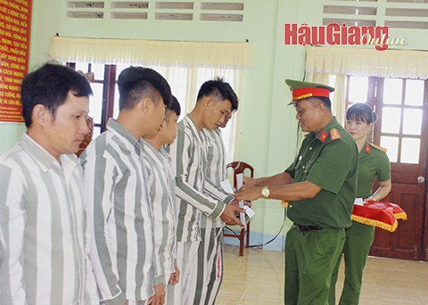 Chủ tịch nước ân giảm án tử hình cho 11 bị án