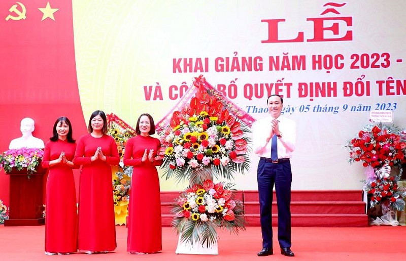 Hơn 380.000 học sinh ở Phú Thọ tham gia Lễ khai giảng năm học mới