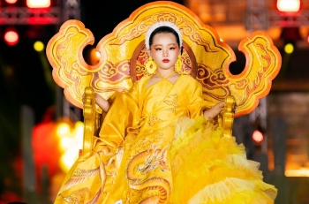 Mẫu nhí gây sốt khi hóa thân thành công chúa triều Đinh