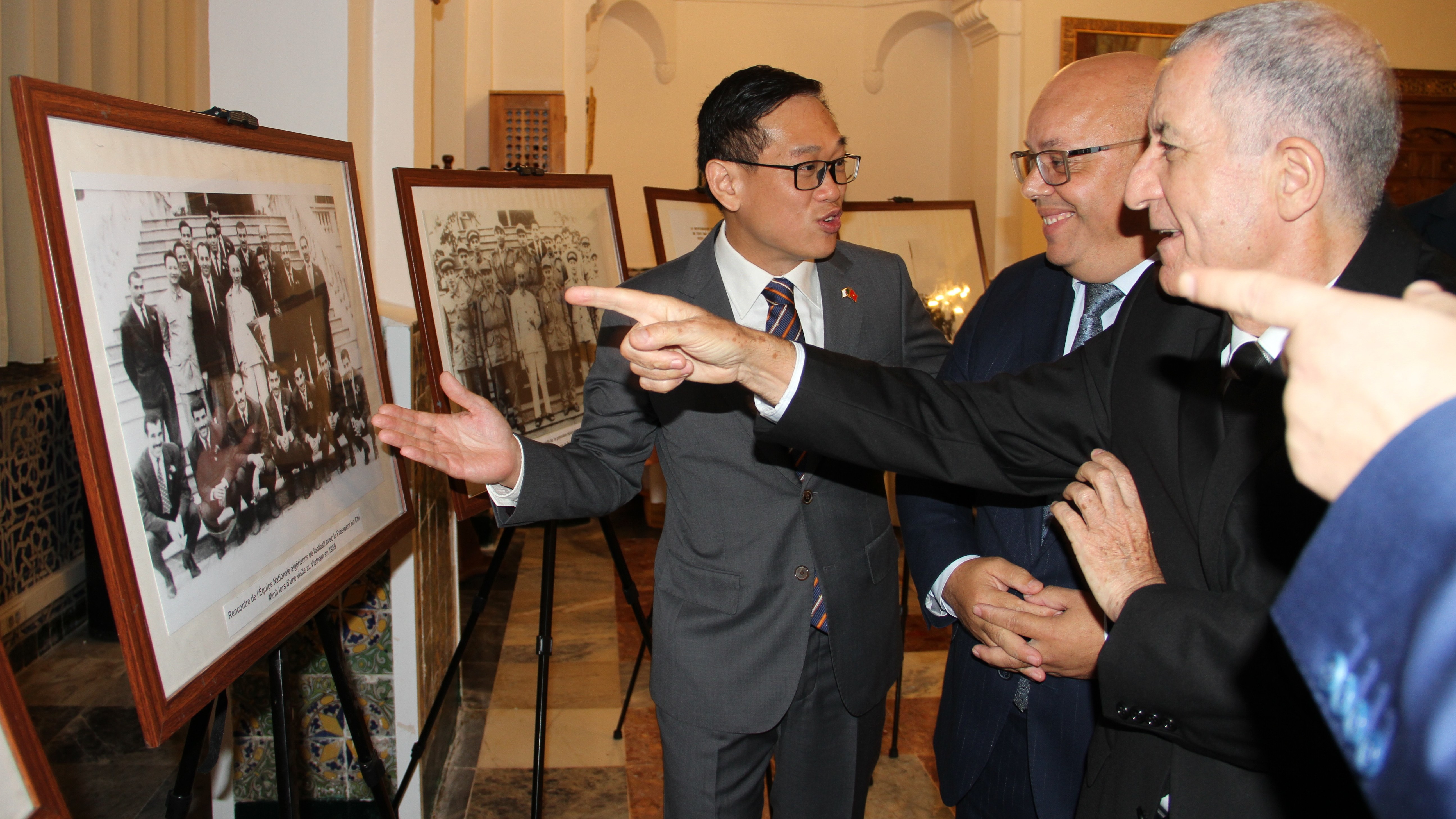 Việt Nam - Algeria sát cánh trên con đường phát triển