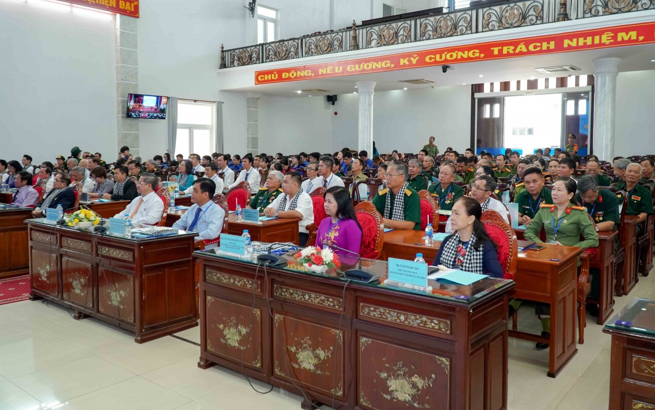 Truyền tải thông điệp về 