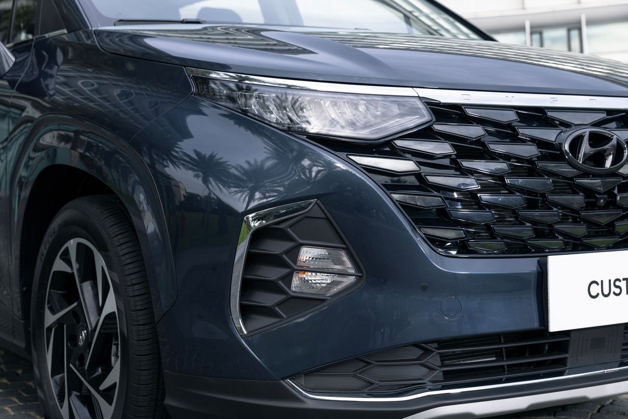 Hyundai Custin 2023  - Đối thủ Toyota Innova lần đầu xuất hiện tại Việt Nam