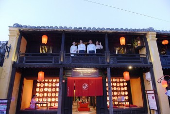 Hoàng Thái tử Akishino và Công nương trải nghiệm di sản văn hóa Hội An