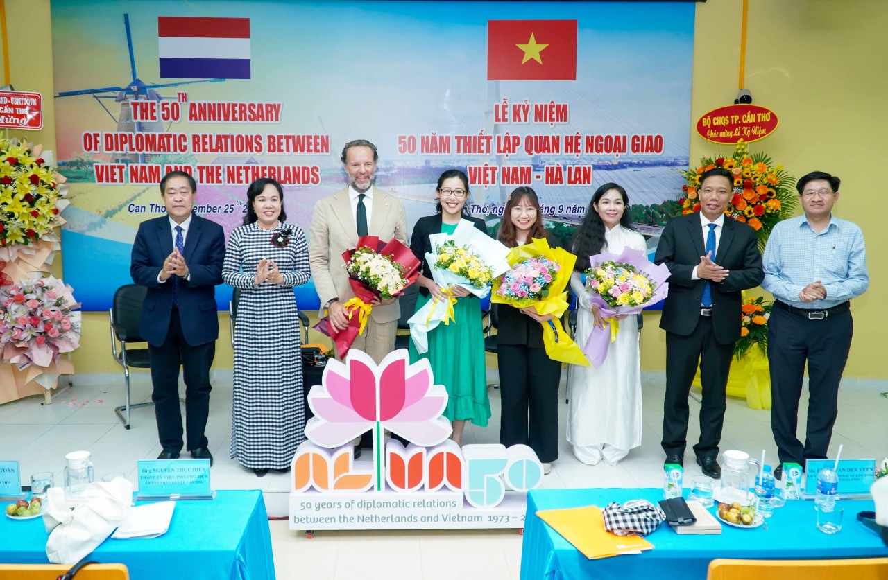 50 năm quan hệ Việt Nam - Hà Lan: Hợp tác sâu rộng trên nhiều lĩnh vực 50 năm quan hệ Việt Nam - Hà Lan: Hợp tác sâu rộng trên nhiều lĩnh vực